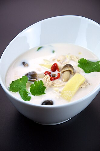 intense garlic coconut antiviral broth
